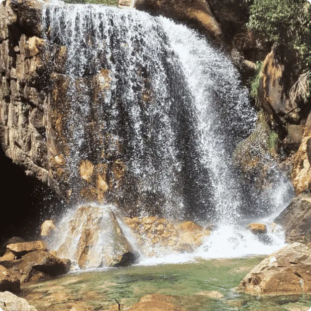 Cachoeira do  Rio Correntinho 